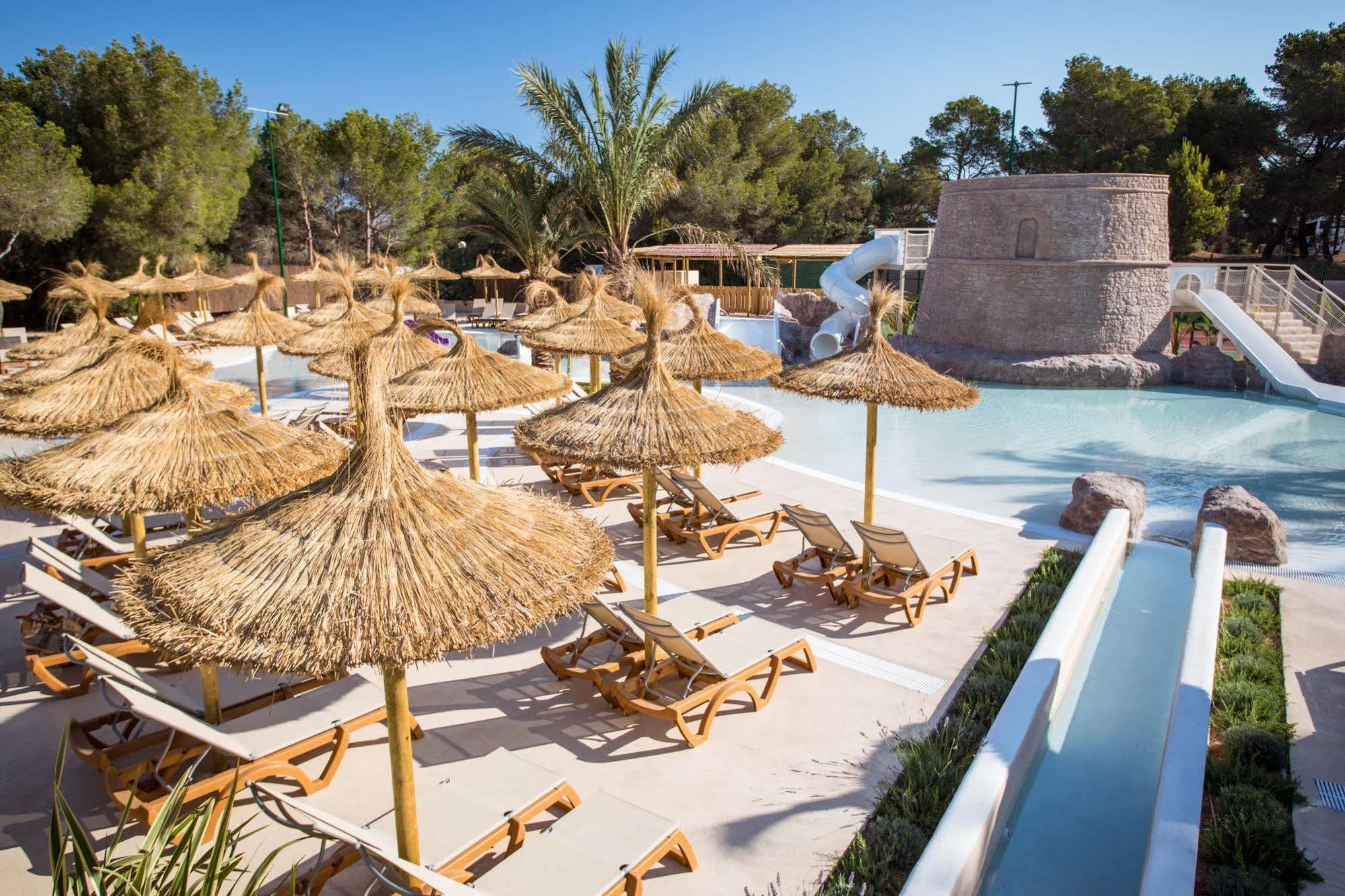 Insotel Club Maryland Playa Migjorn Exterior foto